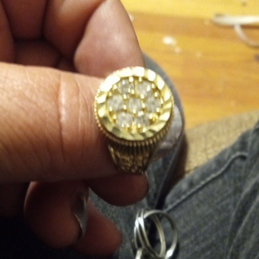 10KM Gold Ring with CZ